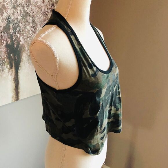 Flag nor fail Camo cake crop top retired rare workout gear tank top camouflage - Picture 6 of 15